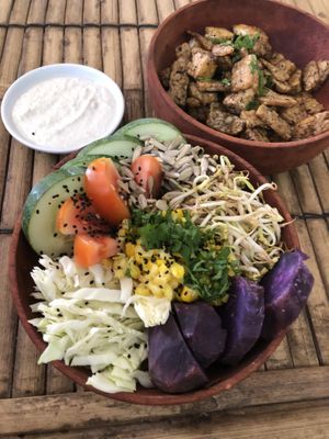 Tempeh/tofu salad bowl for 50k  at Mama's Garden - Maybe closed in 