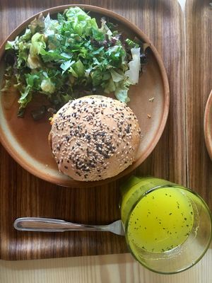 Sweet Potato burger of the day with Mint leaves orange juice  at Gaïa Coffee House in Lyon