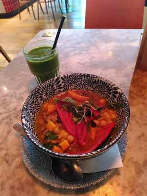  at LGW - Sonoma - NT  in Horley