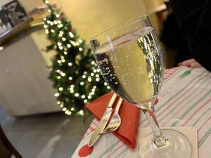water & xmas at Pizzeria Trattoria Sorrentino in Cologne