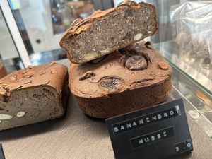 banana bread  at KALTPRESSE in Cologne