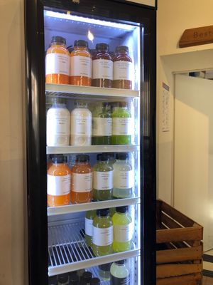 Juices  at KALTPRESSE in Cologne