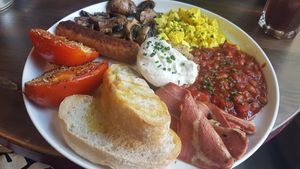 English Breakfast at Eqvilibrivm Cafe in Barcelona