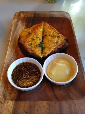 Grilled cheese at Eqvilibrivm Cafe in Barcelona