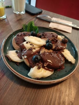 Banana and chocolate pancakes at Eqvilibrivm Cafe in Barcelona