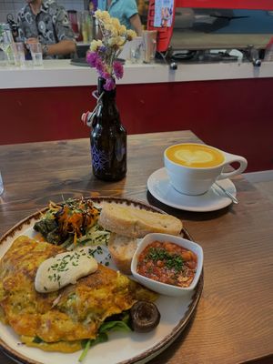 omelette & turmeric latte 🤌🏽  at Eqvilibrivm Cafe in Barcelona