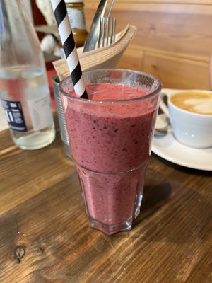Red fruit smoothing  at Eqvilibrivm Cafe in Barcelona
