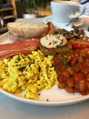  at Eqvilibrivm Cafe in Barcelona