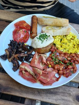  at Eqvilibrivm Cafe in Barcelona