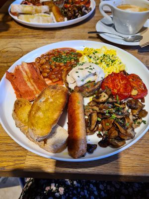  at Eqvilibrivm Cafe in Barcelona