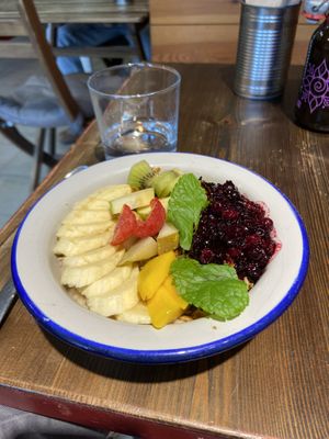 Porridge 🥣   at Eqvilibrivm Cafe in Barcelona