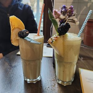 Batidos at Eqvilibrivm Cafe in Barcelona