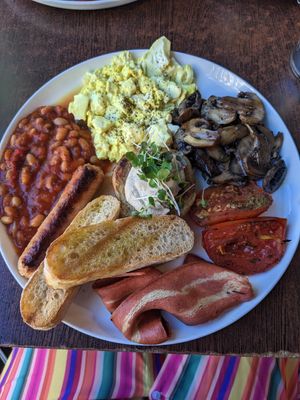  at Eqvilibrivm Cafe in Barcelona