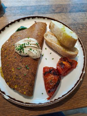 Vegan Omlette at Eqvilibrivm Cafe in Barcelona