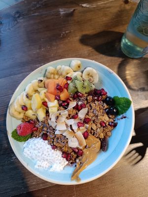 Superbowl at Eqvilibrivm Cafe in Barcelona