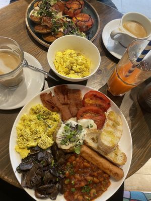   at Eqvilibrivm Cafe in Barcelona