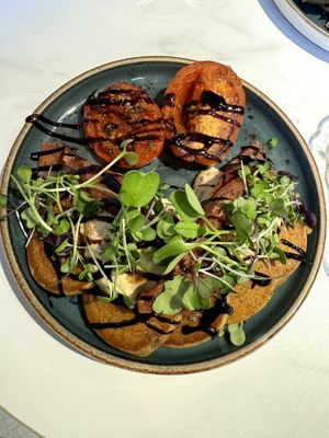 Cream cheese pancake at Eqvilibrivm Cafe in Barcelona