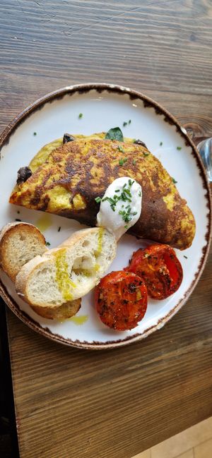  at Eqvilibrivm Cafe in Barcelona