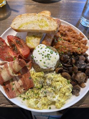 English breakfast (incredibly good )  at Eqvilibrivm Cafe in Barcelona