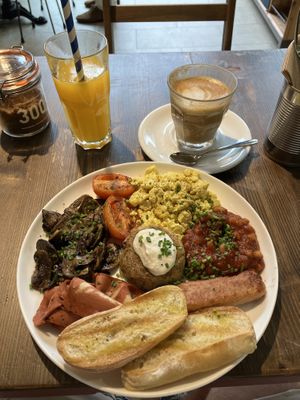   at Eqvilibrivm Cafe in Barcelona