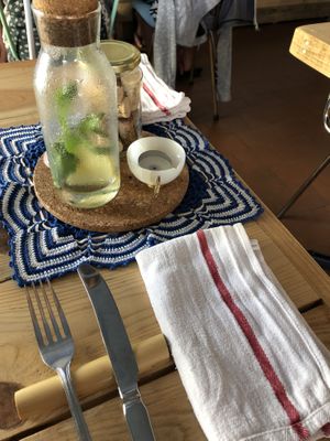 Free tap water and small towels instead of table napkins at Pisco in Vila Do Bispo