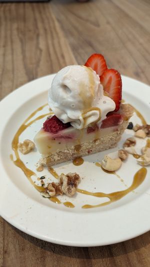 Cake at Mumokuteki Vegan Cafe in Kyoto