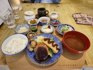 Lunch set, ¥2200 at Mumokuteki Vegan Cafe in Kyoto
