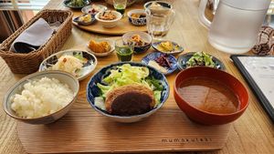Tofu Hamburger Set at Mumokuteki Vegan Cafe in Kyoto