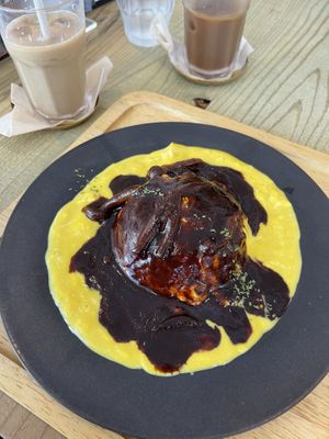 Omurice  at Mumokuteki Vegan Cafe in Kyoto