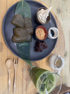 Desert so good !   at Mumokuteki Vegan Cafe in Kyoto