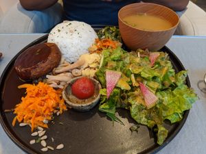 Mumokuteki Lunch Plate 😋 at Mumokuteki Vegan Cafe in Kyoto