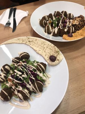 Authentic Hummus Platter & Quinoa Platter  at Green Lab - Comédie in Montpellier