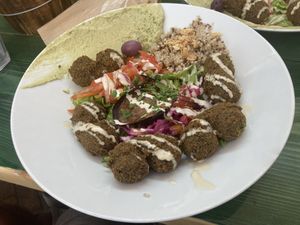 Quinoa Assiette  at Green Lab - Comédie in Montpellier