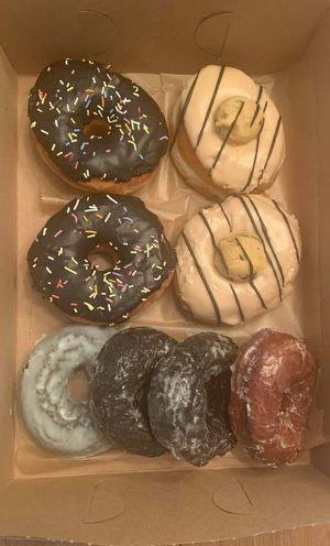 August 2022 donuts at Lovebirds Donuts in Kittery