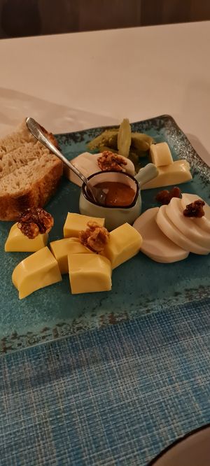 Vegan Cheese Plate at Oceana Club in Benissa