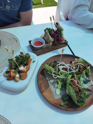 Vegan starters at Oceana Club in Benissa