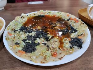 Mushroom 'omelette' at Miào Shàn GōngZhǔ 妙善公主素食養心鍋 - Princess Vegan Hot Pot  in Kaohsiung