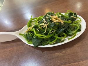 Sweet potato leaves (地瓜葉) at Miào Shàn GōngZhǔ 妙善公主素食養心鍋 - Princess Vegan Hot Pot  in Kaohsiung