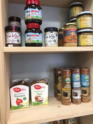 Vegan spreads  at Oval Froita e Verdura in Santiago De Compostela