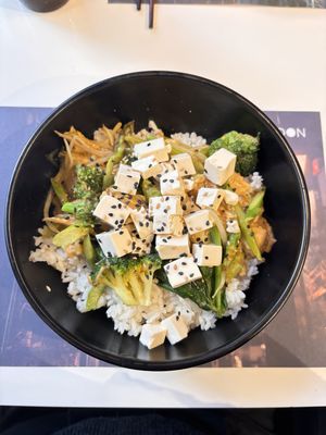 vegan rice with vegetable and tofu   at UDON in Malaga