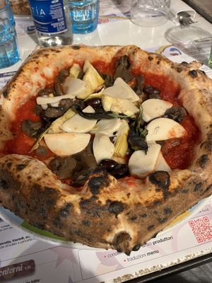   at Rossopomodoro in Venice