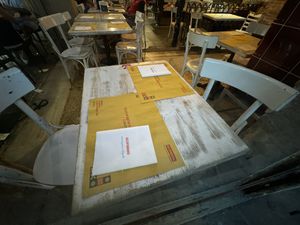 inside  at Rossopomodoro in Venice