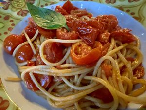 spaghetti  at Rossopomodoro in Venice