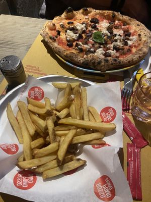   at Rossopomodoro in Venice