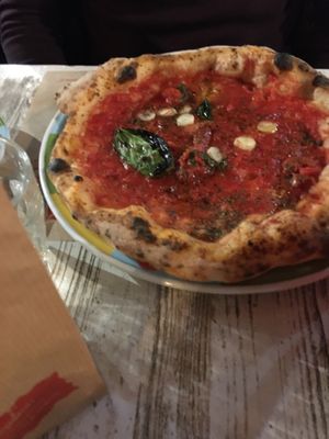 Vegan pizza at Rossopomodoro in Venice