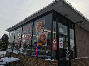 Exterior front view at Shawarma Brothers in Cuyahoga Falls