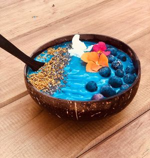 Tropical Mermaid Bowl with Bluemajik served in a coconut bowl. 100% natural & vegan. Eat in or takeaway. at PLANT SHACK - Altea in Altea