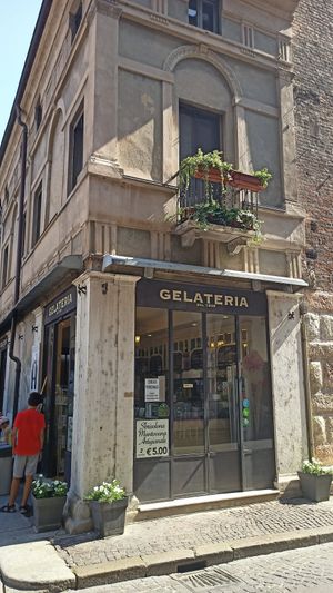 Store front at Gelateria Loggetta in Mantova