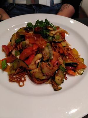 Gebratene Nudeln at Indian Palace in St Gallen