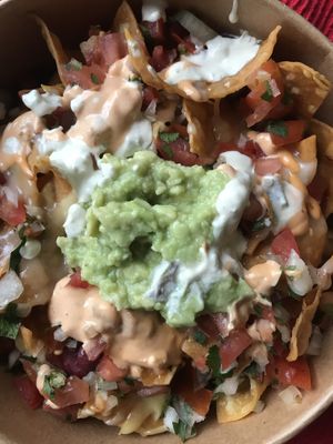 Vegan nachos at Azul Frida in Barcelona